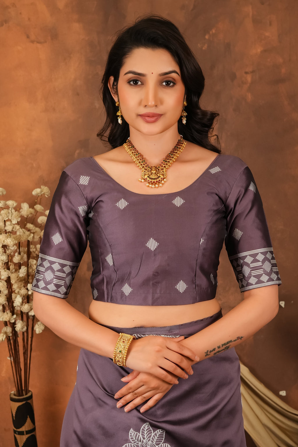 Lavender Grey Floral Silk Blend Saree with Elegant Silver Weaving