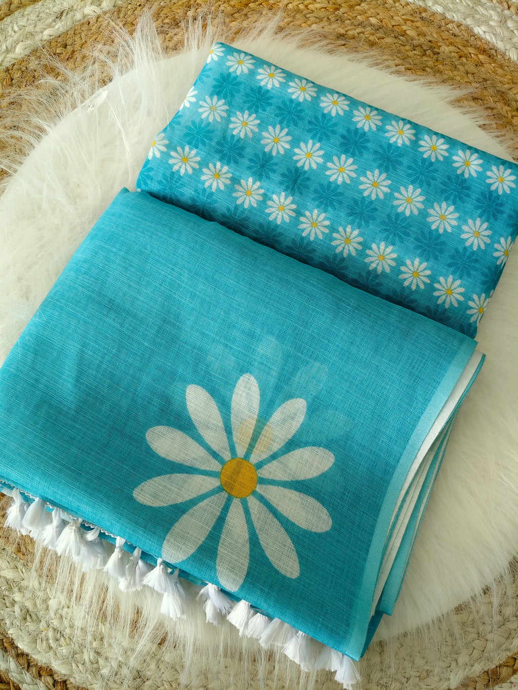 sky linen  flower saree