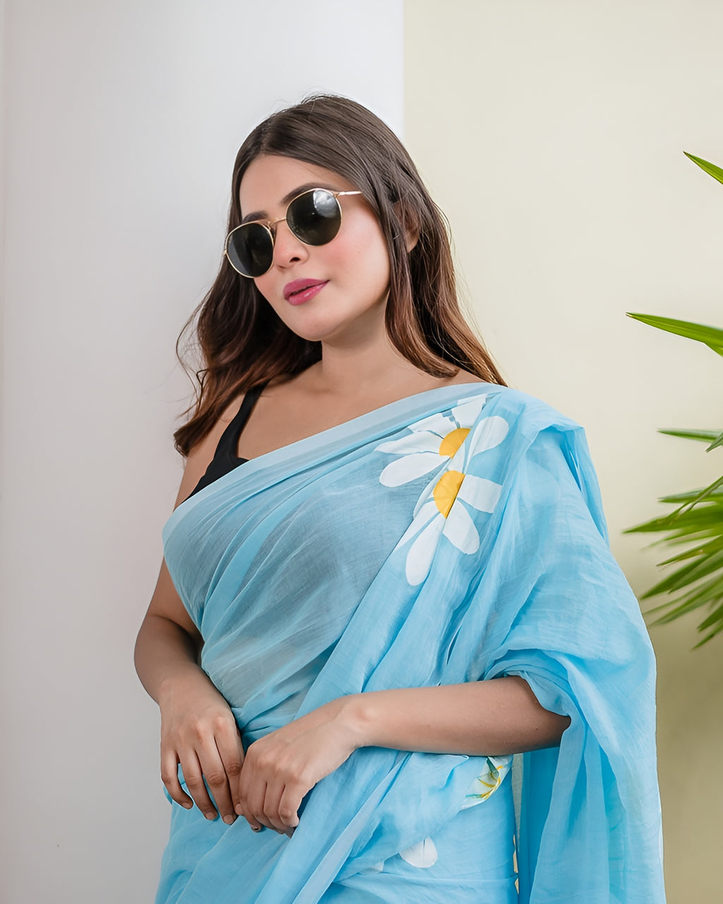 sky linen  flower saree