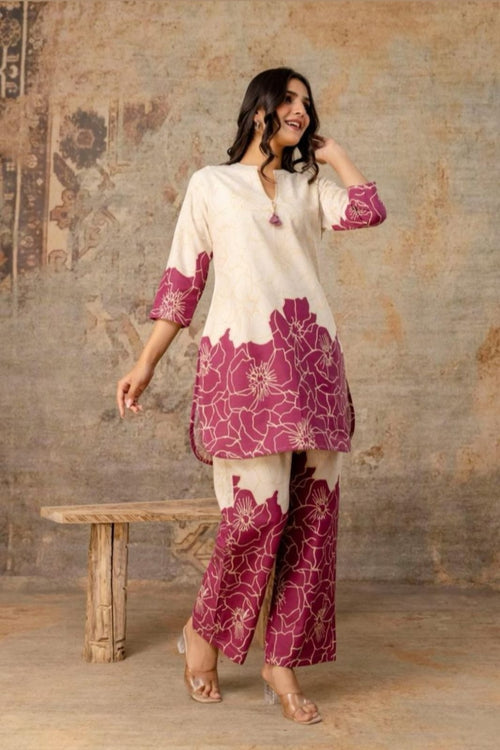 panel design pink kurti